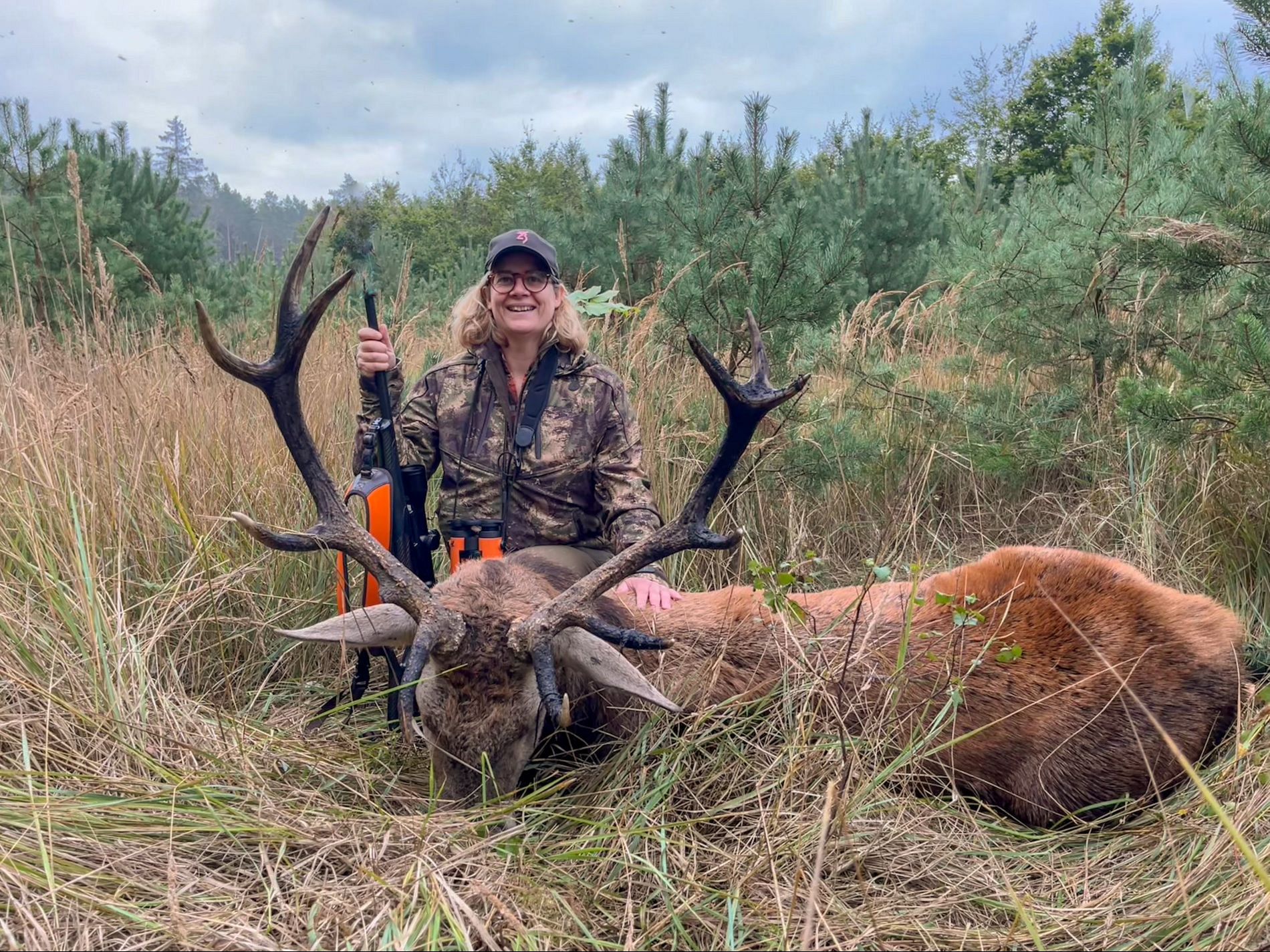 Red stag hunting cheap